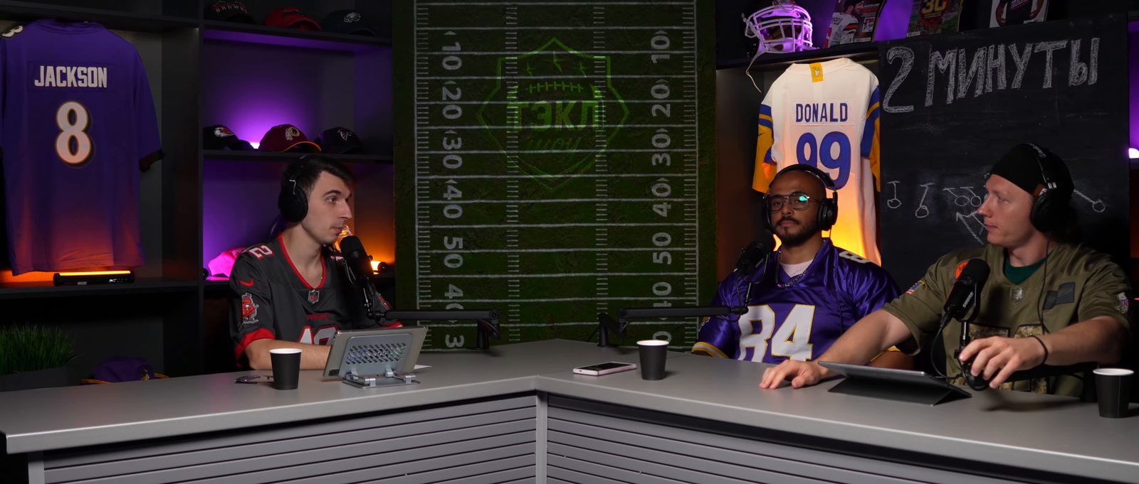 The OKVideo.Pro sports set: an NFL episode of our 2 Minutes channel